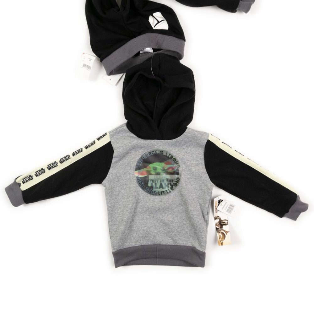 NEW STAR WARS Mandalorian 2-pc fleece set size 4